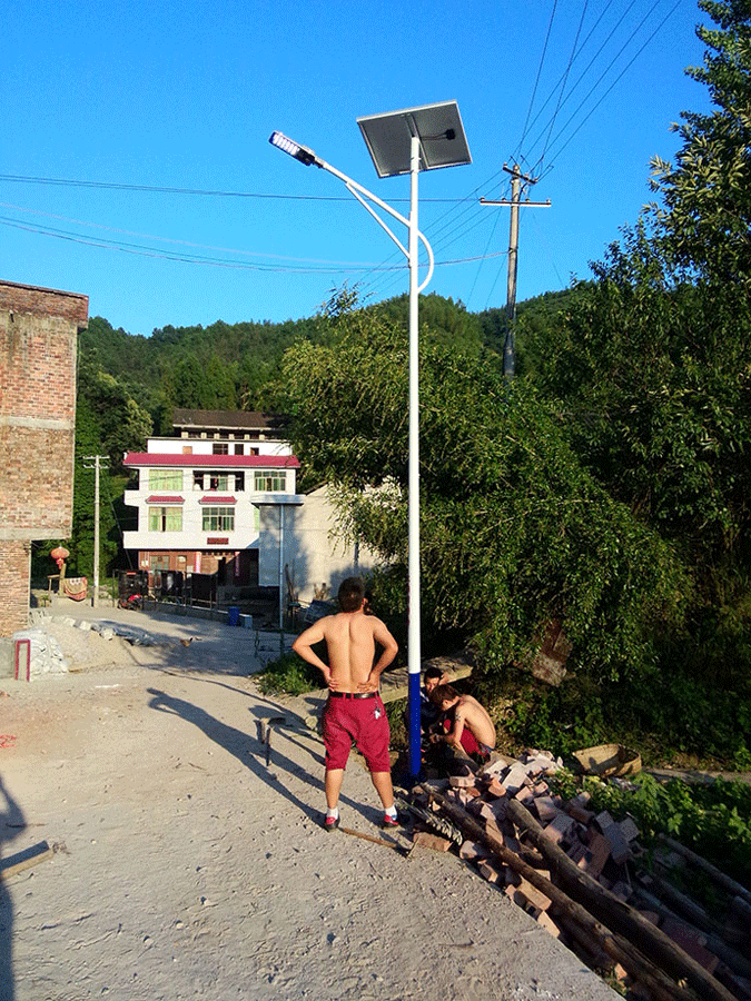 �����̰�����������ͭ�ꡪ280��̫����·�ư�װ��ϣ�