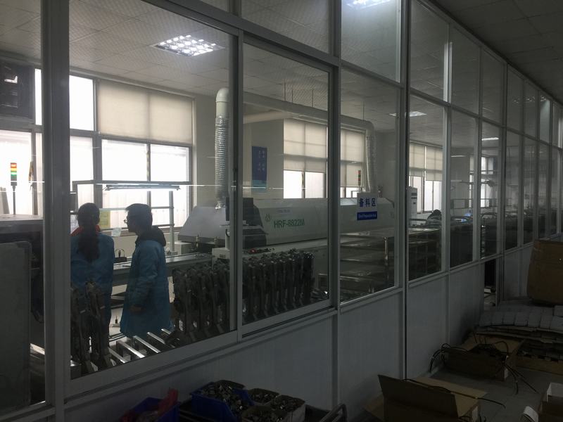 LED�Զ���Ƭ��ˮ��